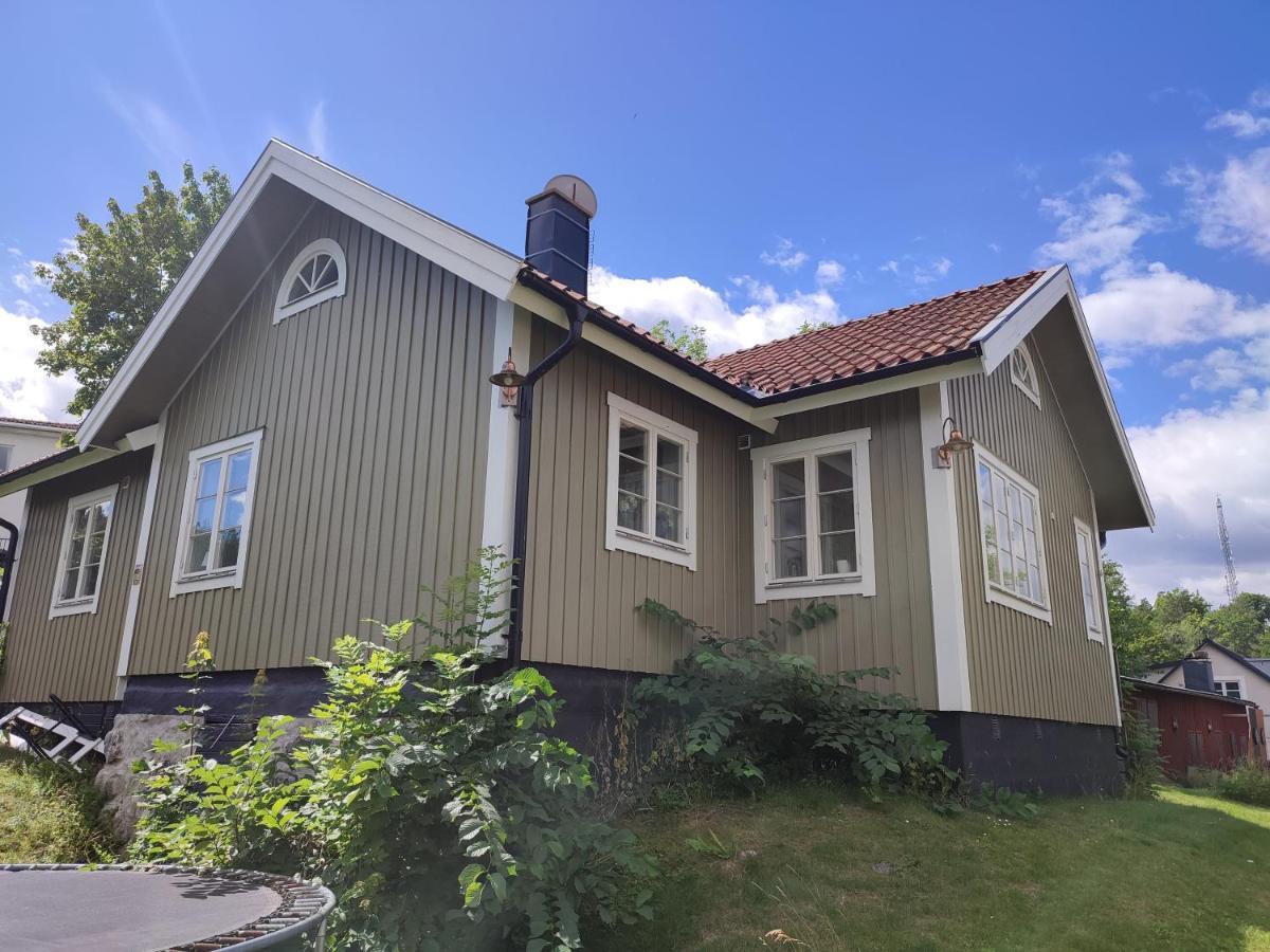 Villa I Norrtaelje Ngoại thất bức ảnh